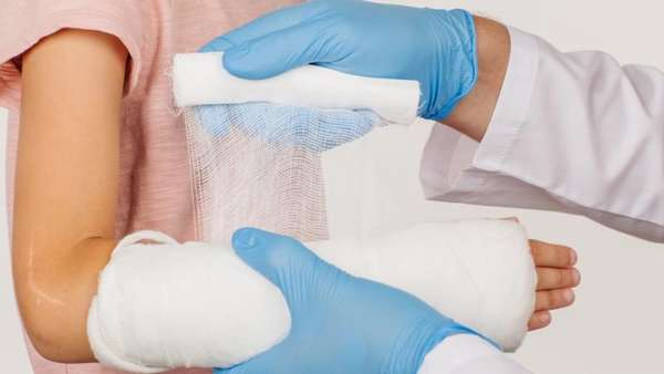 Перелом шиловидного отростка код мкб