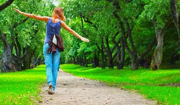 Прогулки на свежем воздухе лечат синдром беспокойных ног Еще несколько практических рекомендаций, что называется, на каждый день