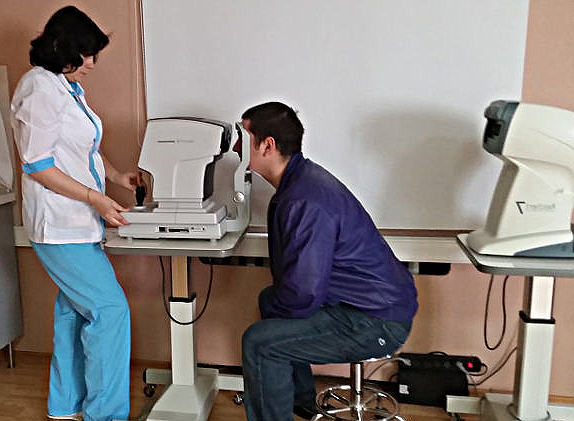 Офтальмоскоп в медицинском центре Витреомакулярный тракционный синдром по мкб 10